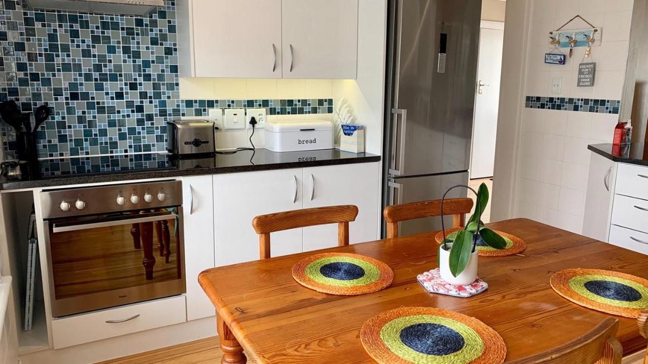 Appartement Modern With Stunning Sea Views Kaapstad