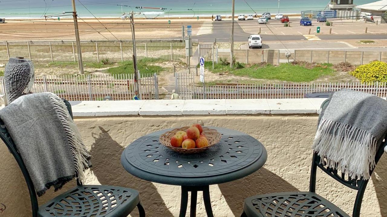 Modern With Stunning Sea Views