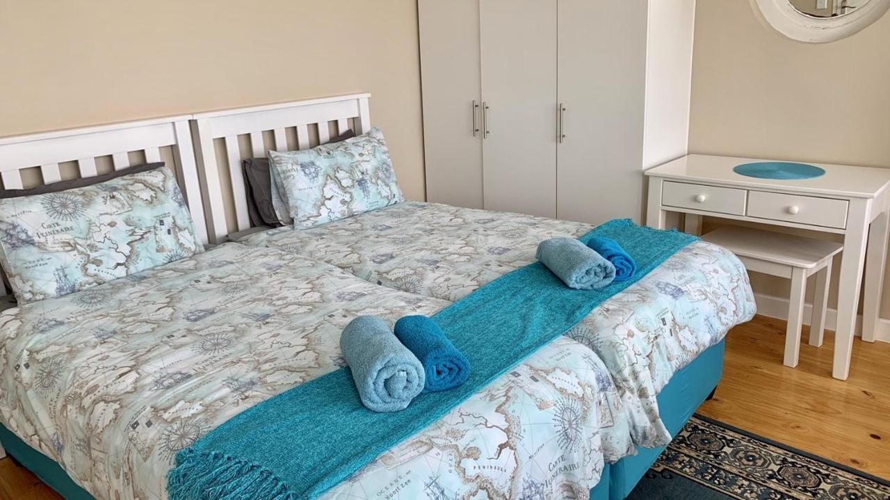 Modern With Stunning Sea Views Kaapstad