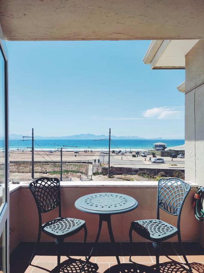 Appartement Modern With Stunning Sea Views Kaapstad